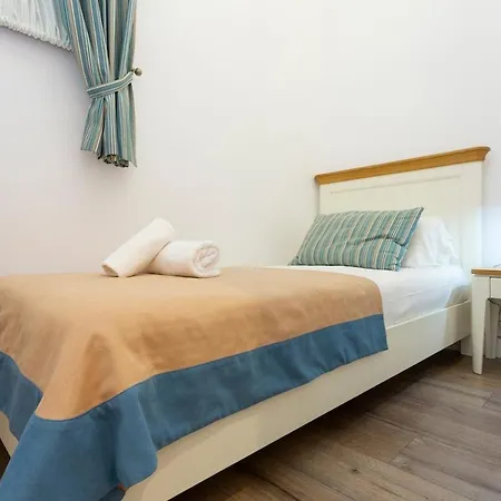 Moderno Y Espacioso En Calle Mallorca Apartment Barcelona