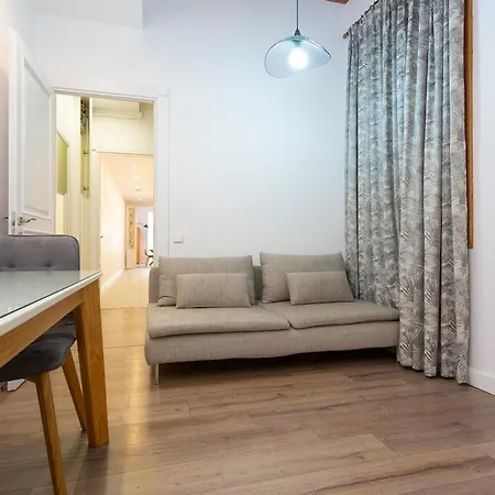 Moderno Y Espacioso En Calle Mallorca Apartmán *