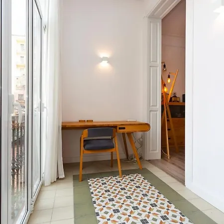 Moderno Y Espacioso En Calle Mallorca Apartmán